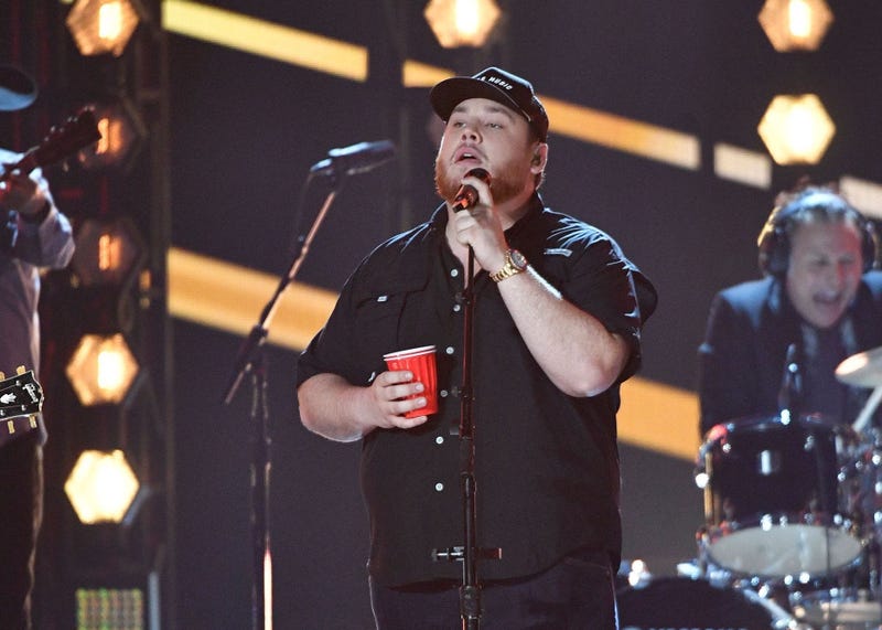 Luke Combs // 2019 ACM Awards