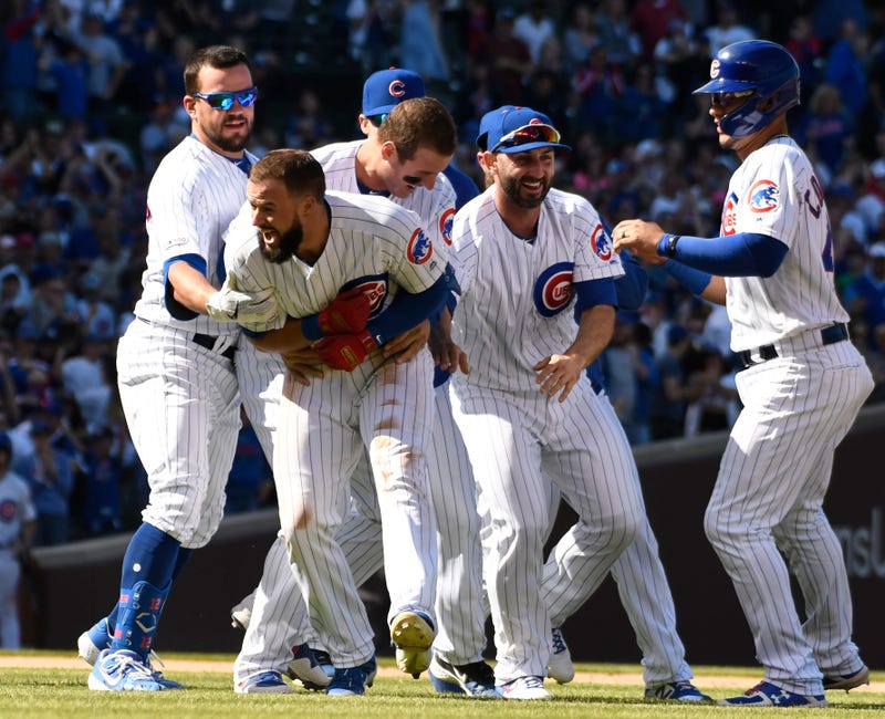 David Bote and the Cubs celebrate.