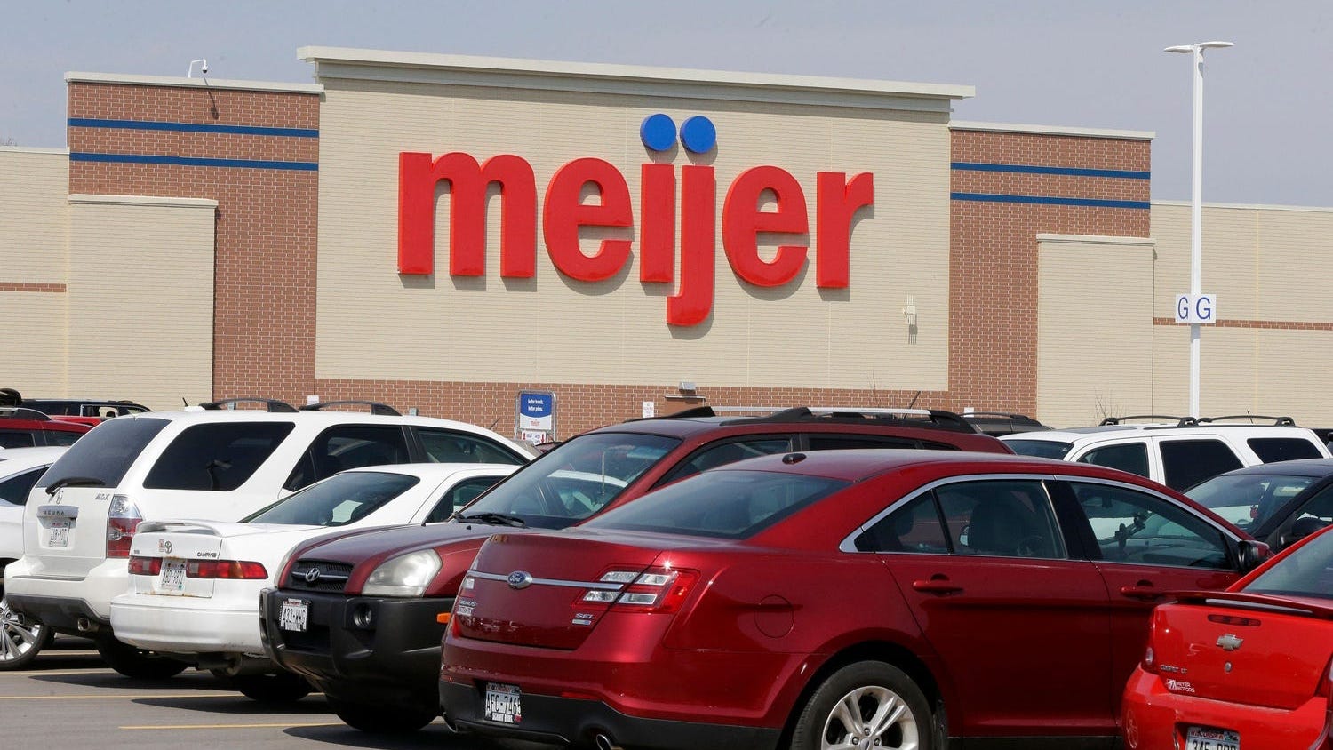 Police looking for man who pooped in a box at Meijer [PHOTOS]