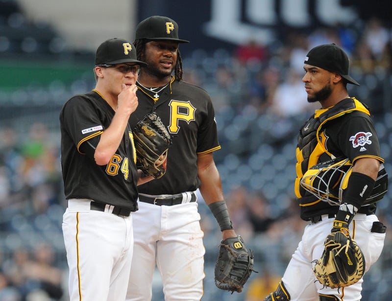 DuRapau, Bell, Diaz meet at mound