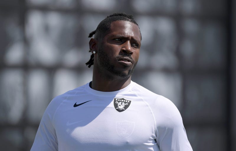 Oakland Raiders receiver Antonio Brown
