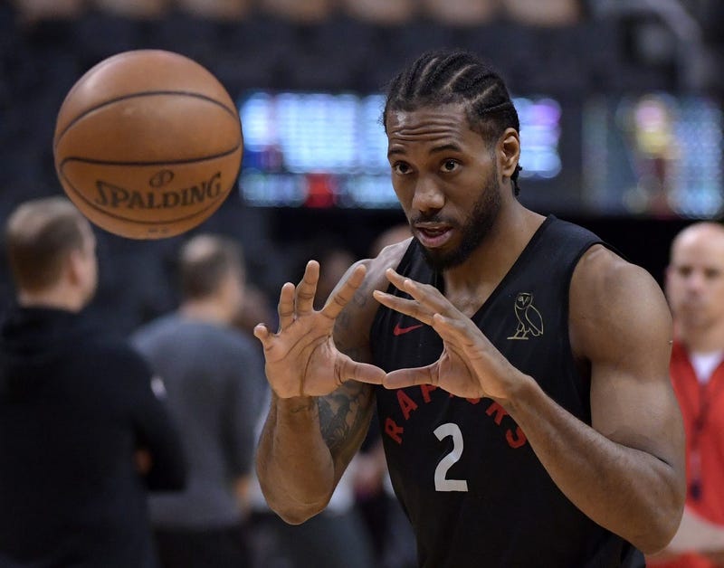 Toronto Raptors forward Kawhi Leonard