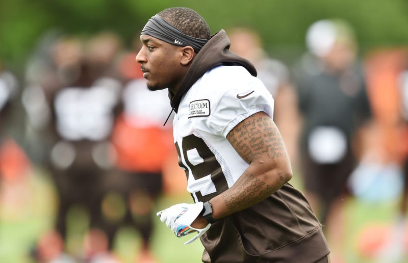 Jun 4, 2019; Berea, OH, USA; Cleveland Browns running back Duke Johnson (29) runs during minicamp at the Cleveland Browns training facility. Mandatory Credit: Ken Blaze-USA TODAY Sports