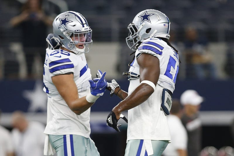 Dallas Cowboys middle linebacker Jaylon Smith (54) and outside linebacker Leighton Vander Esch