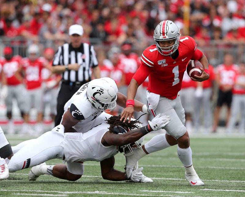 Ohio State Buckeyes quarterback Justin Fields