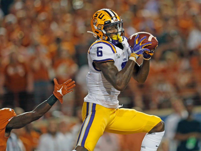 LSU Tigers wide receiver Terrace Marshall Jr. (6) makes a touchdown reception against the Texas Longhorns in the second half at Darrell K Royal-Texas Memorial Stadium.