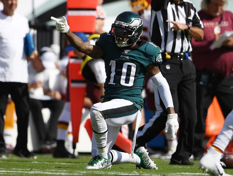 Philadelphia Eagles wide receiver DeSean Jackson (10) reacts after a first down reception in the third quarter against the Washington Redskins at Lincoln Financial Field.