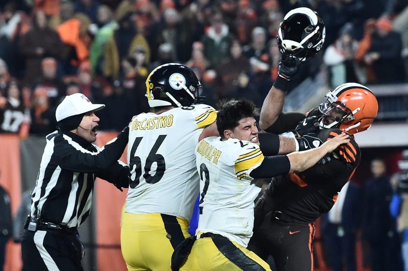 Pittsburgh Steelers at Cleveland Browns