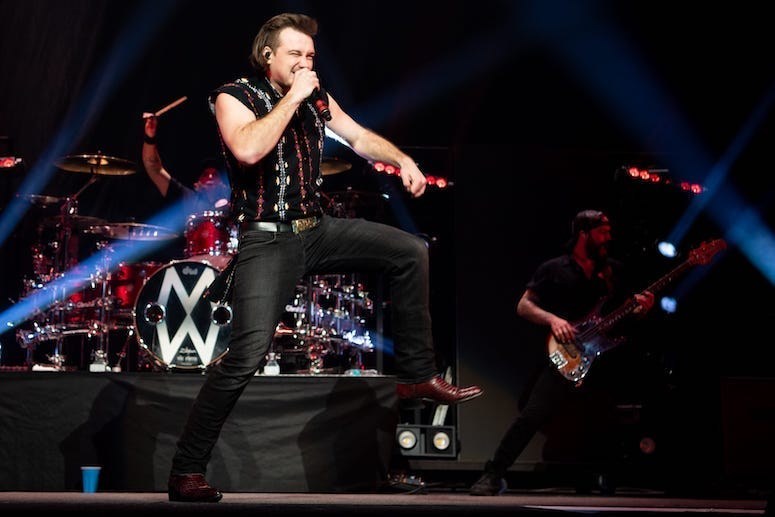 Morgan Wallen, Concert, Singing, 2019