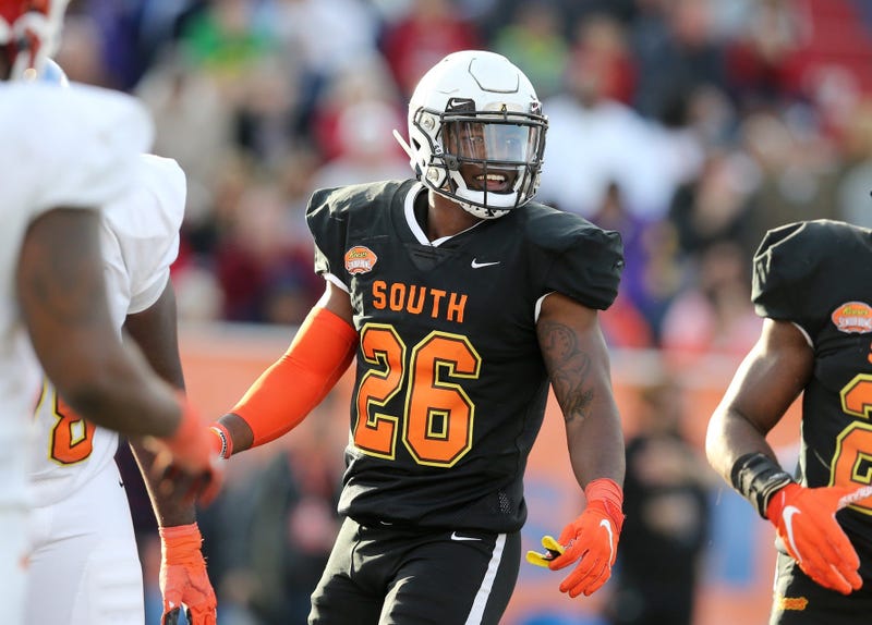 Appalachian State LB Akeem Davis-Gaither