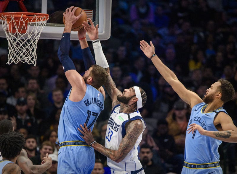 Memphis Grizzlies at Dallas Mavericks