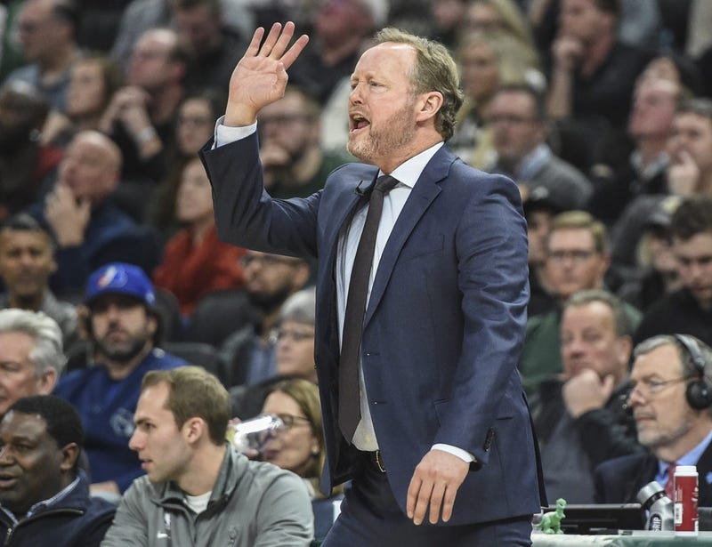 Bucks head coach Mike Budenholzer
