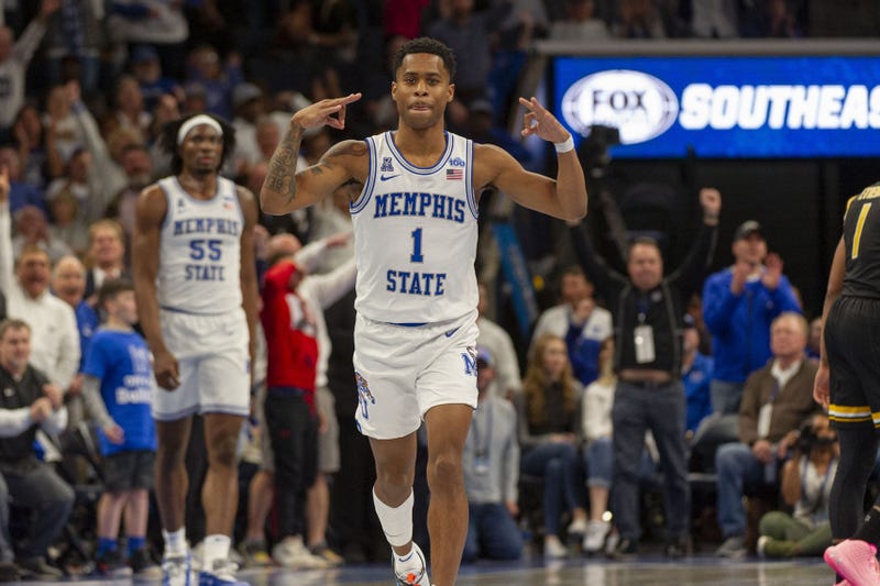 Memphis beat Wichita State 68-60