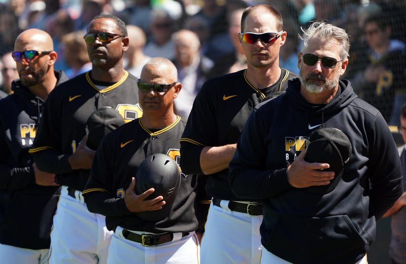 Derek Shelton and coaching staff