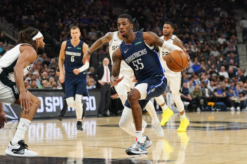 Dallas Mavericks at San Antonio Spurs