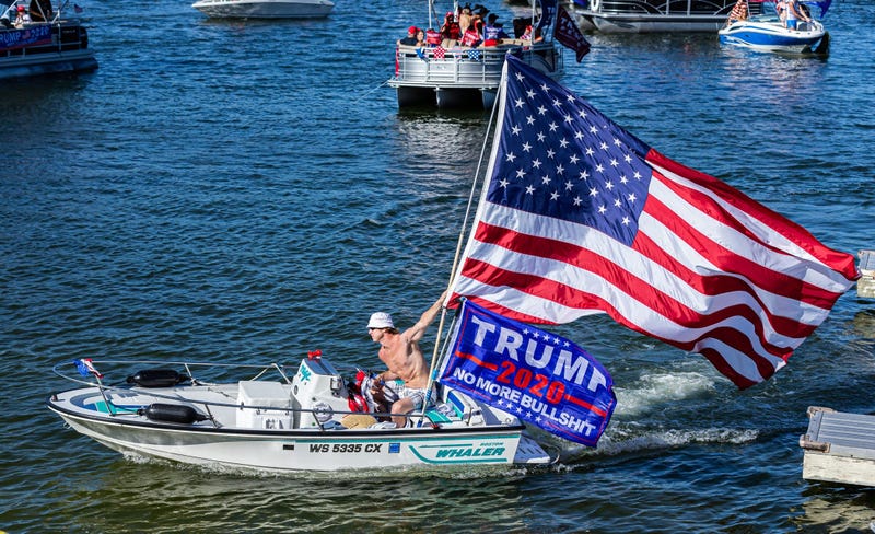 Trump boat parade