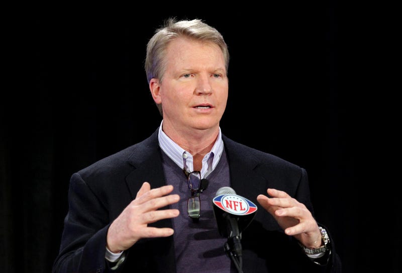 Phil Simms speaks at the Fed Ex Air and Ground Player of the year award press conference
