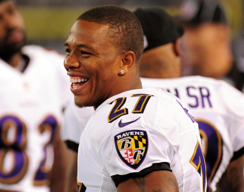 Ray Rice smiles on the sidelines of Ravens vs 49ers
