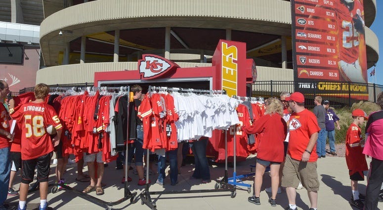 Kansas AG warning Chiefs fans about scams