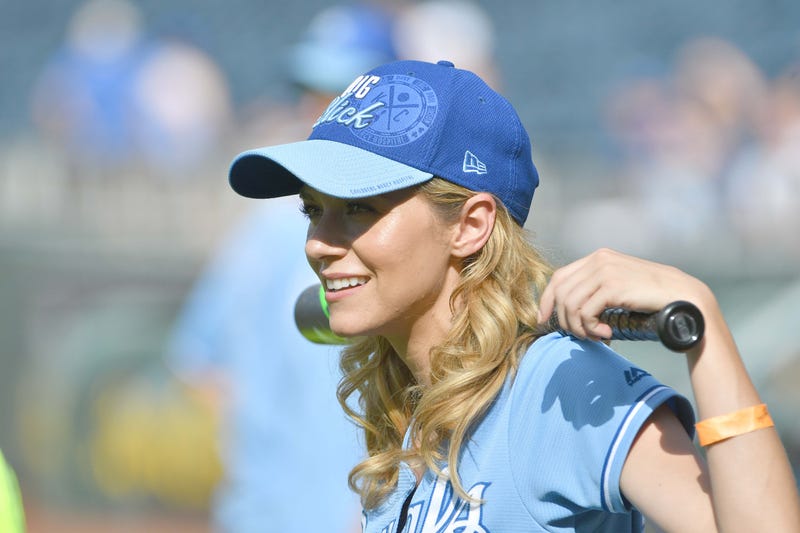 hilarie_burton 