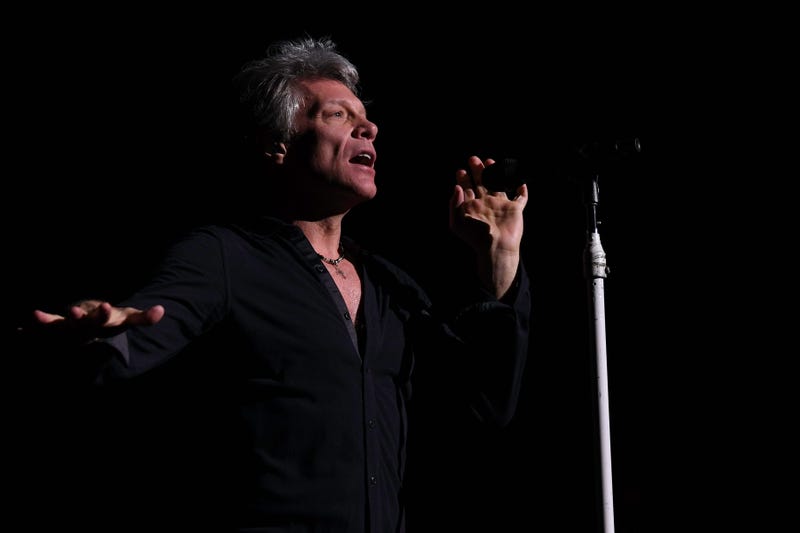 Feb 12, 2017; Sunrise, FL, USA; Jon Bon Jovi performs at the BB&T Center. Mandatory Credit: Ron Elkman/USA TODAY NETWORK
