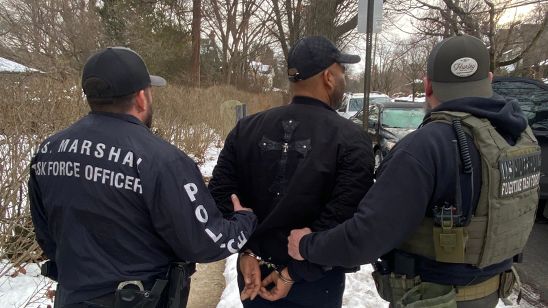 Michael Robinson arrested by U.S. marshals 