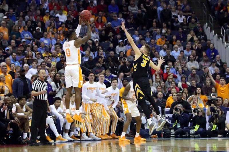 UT vs Iowa 