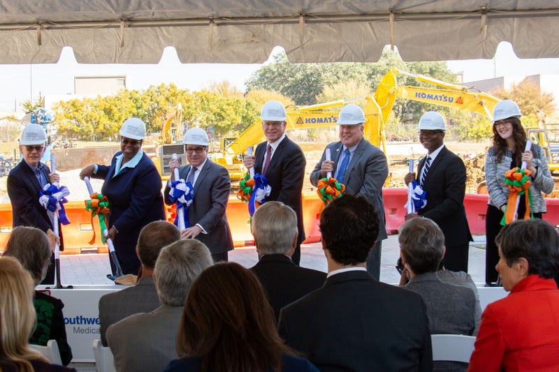 UT-Dallas breaks ground on new facility