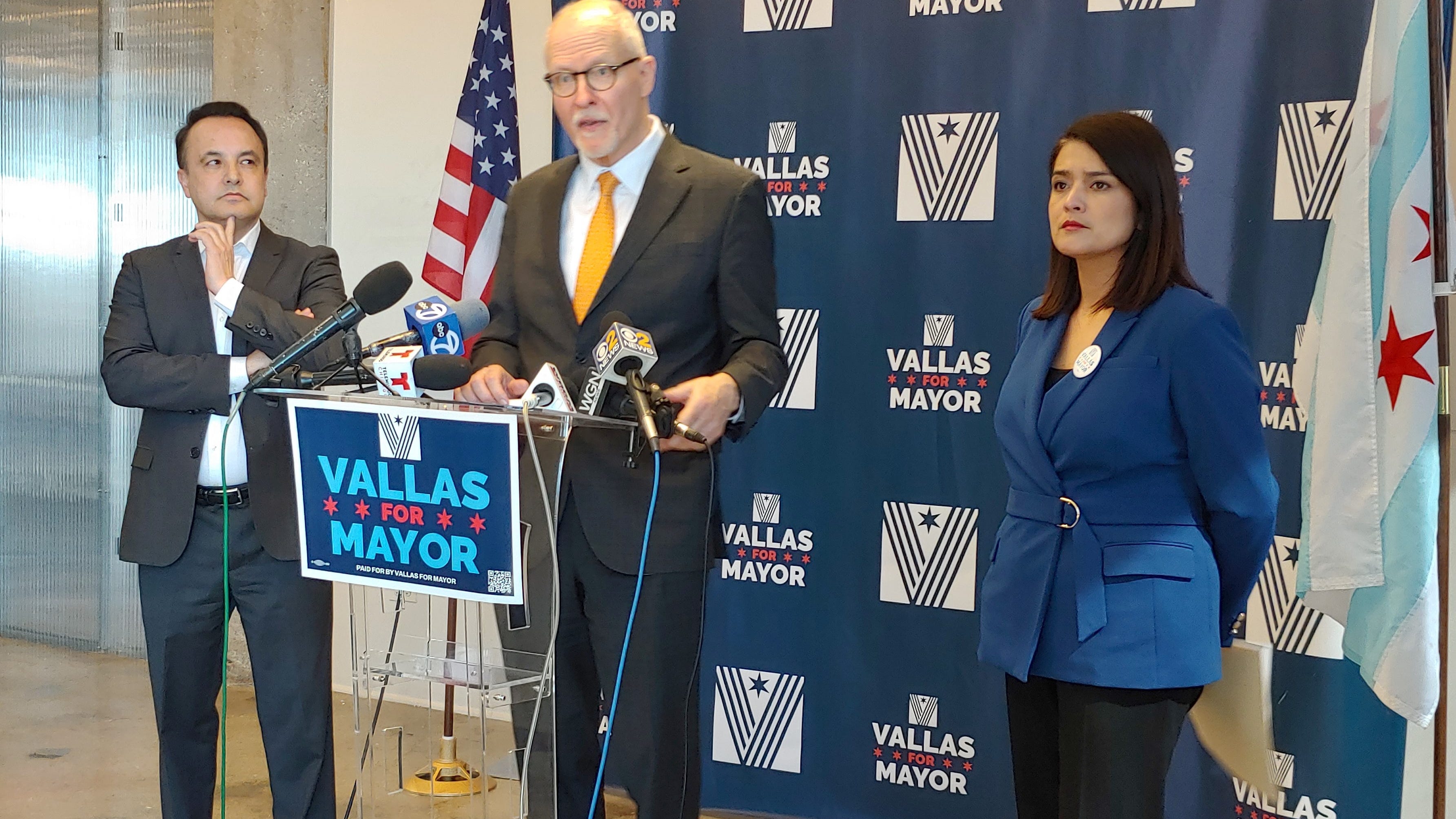 Vallas gets nods from 3 alderpersons and ex-council member
