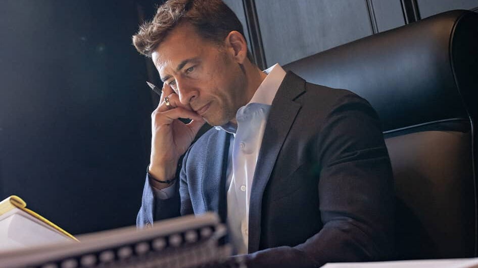 Alexi Giannoulias returns as big player in Illinois politics, as he wins Democratic primary for secretary of state
