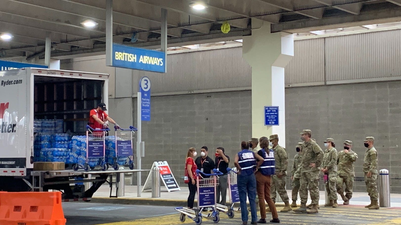 UPDATE: Hundreds of Afghan evacuees arrive at Philadelphia International Airport