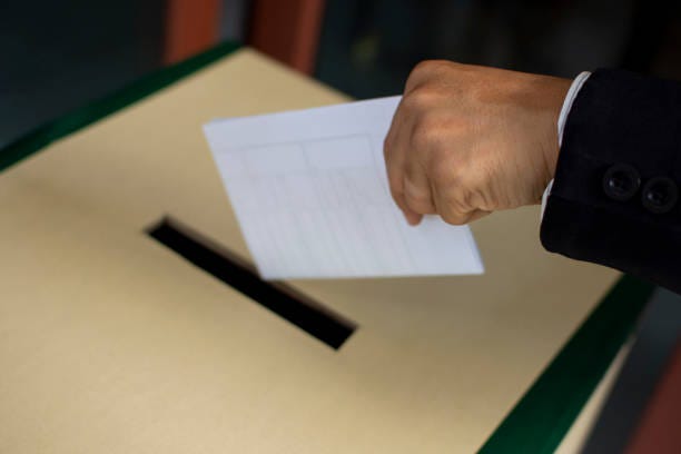 Elections Director vacates position