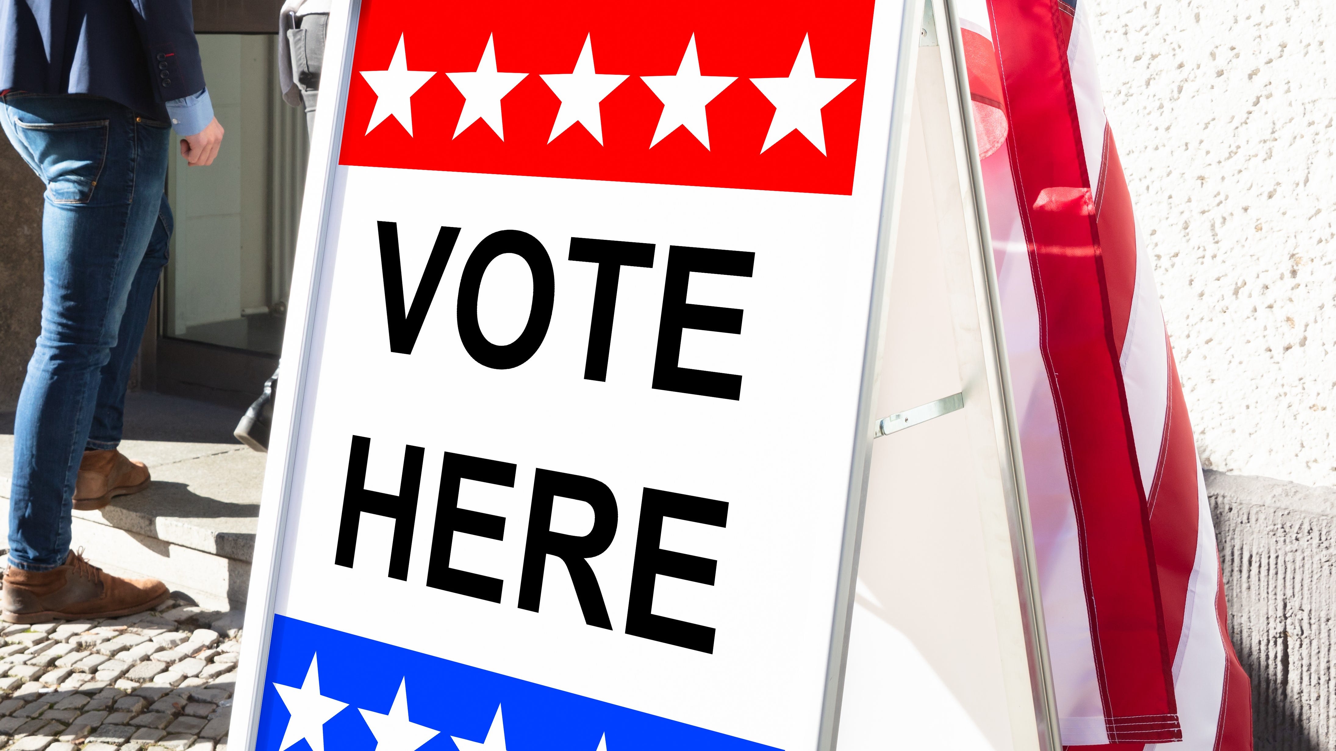 Walz, Jensen square off in first of two October gubernatorial debates