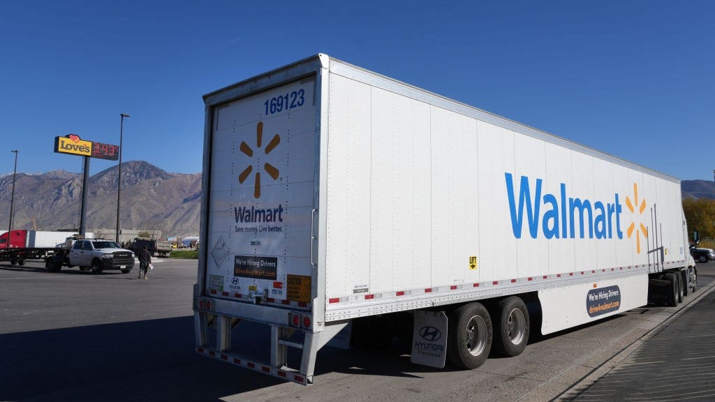 Walmart to pay new truck drivers between $95k and $110k after wage increases