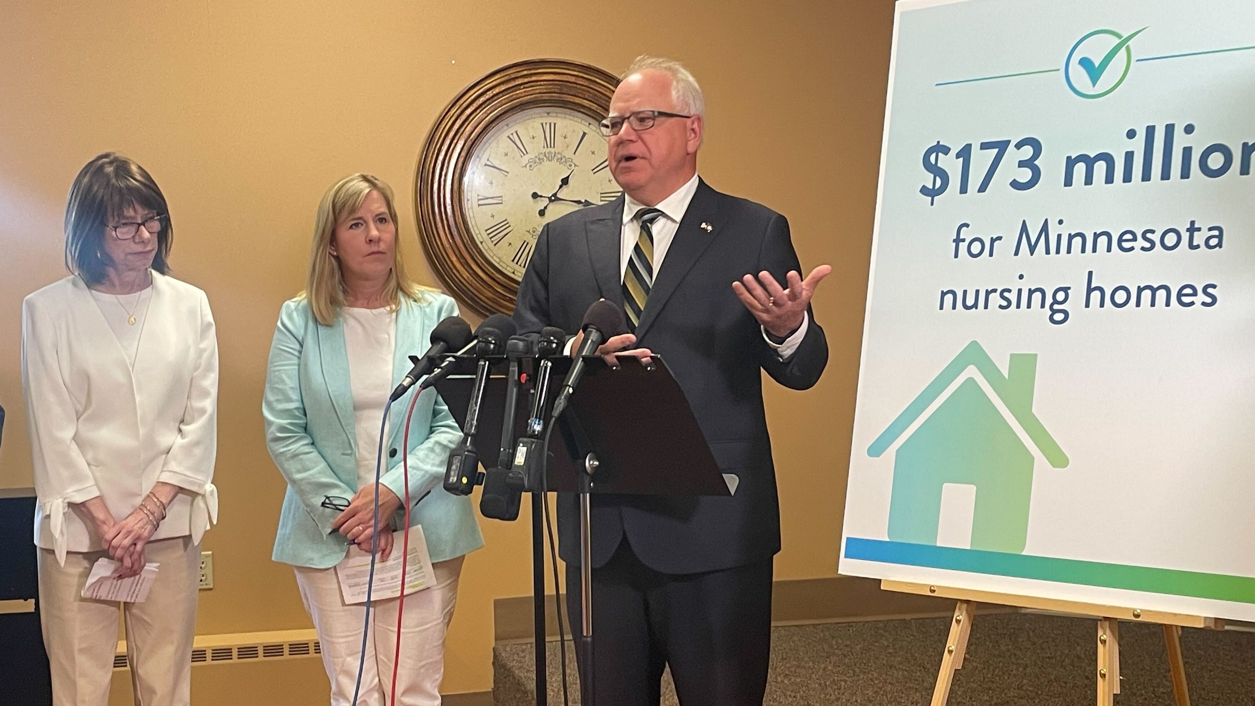 Walz confident in Minnesota BCA as they investigate state patrol shooting of Ricky Cobb II