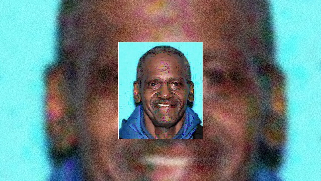 Detroit police: suspect on the loose after non-fatal shooting