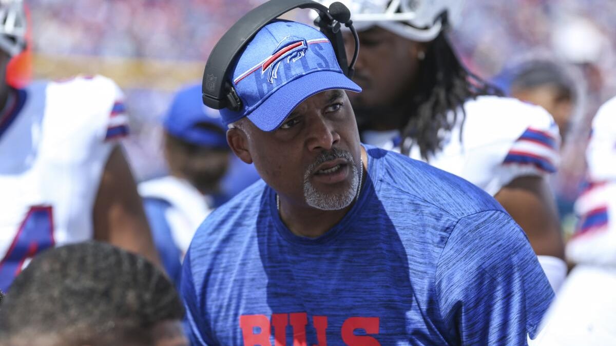 Bears hire Bills' Eric Washington as defensive coordinator