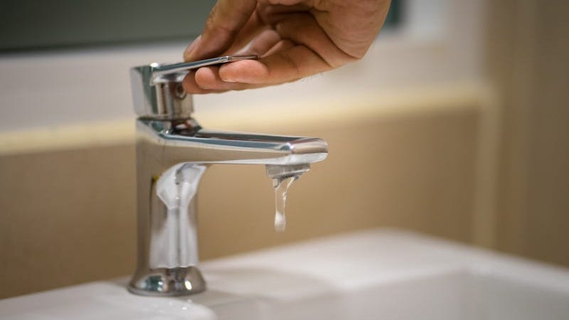 Dixmoor residents wake up to no running water as pressure drops significantly