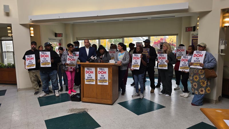 Weinberg Campus rally