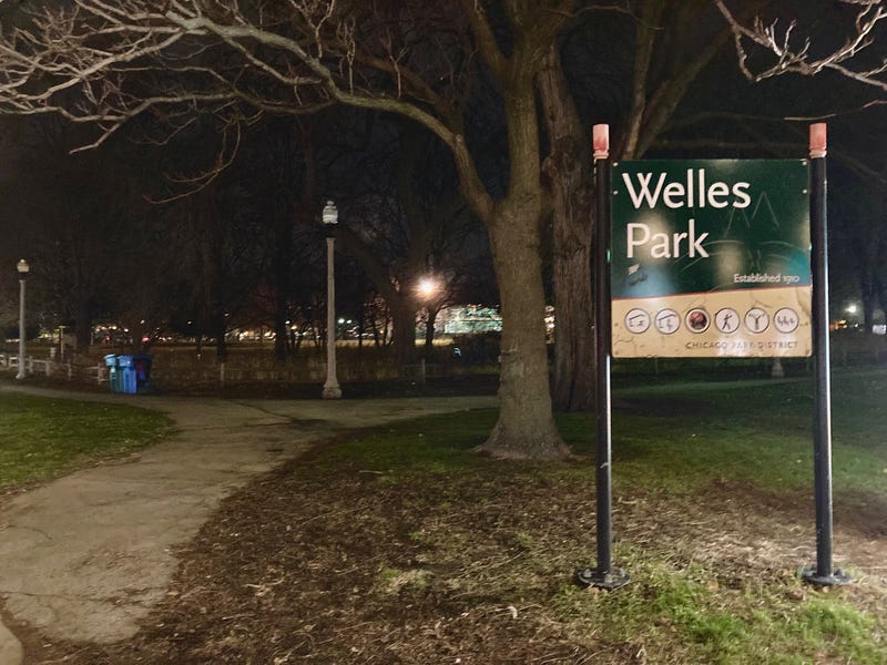 Welles Park entrance