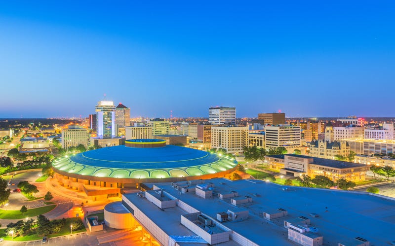 Wichita, Kansas, USA downtown skyline at dusk