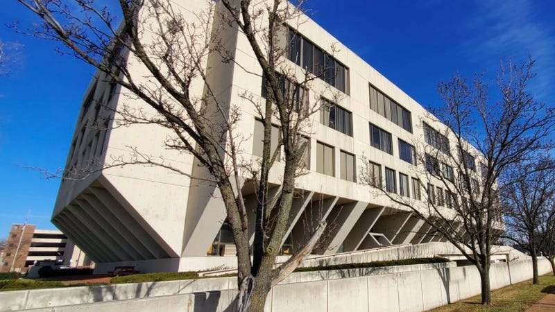 Preservationists to share the love for former Will County courthouse