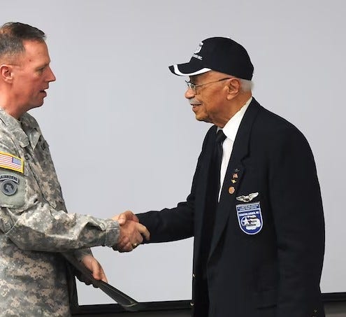 picture of Tuskegee Airman in 2015