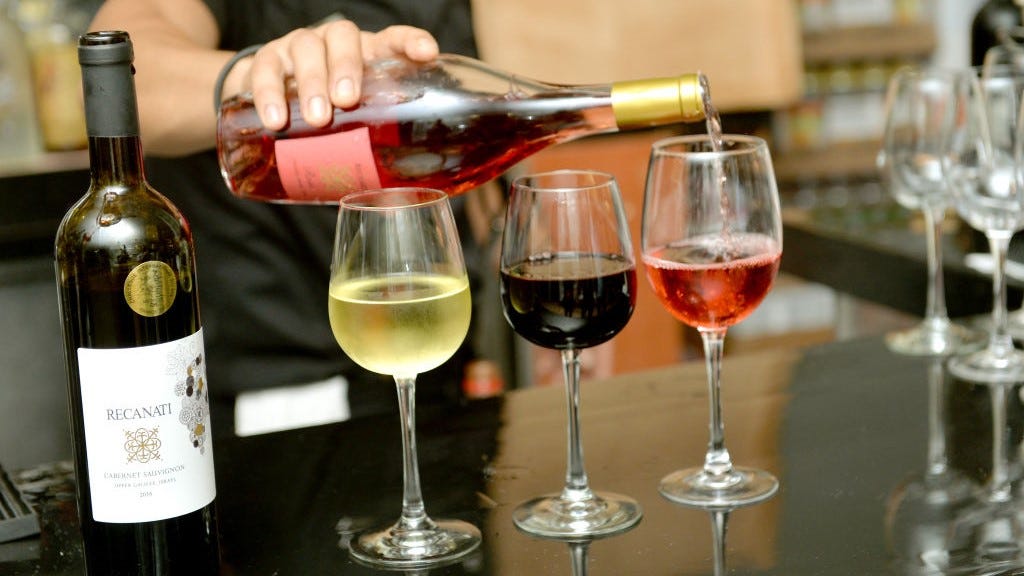 Study shows relationship between drinking wine and contracting COVID-19