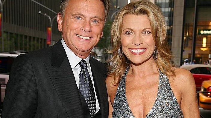 Pat Sajak and Vanna White to host ‘Wheel of Fortune’ through 2024