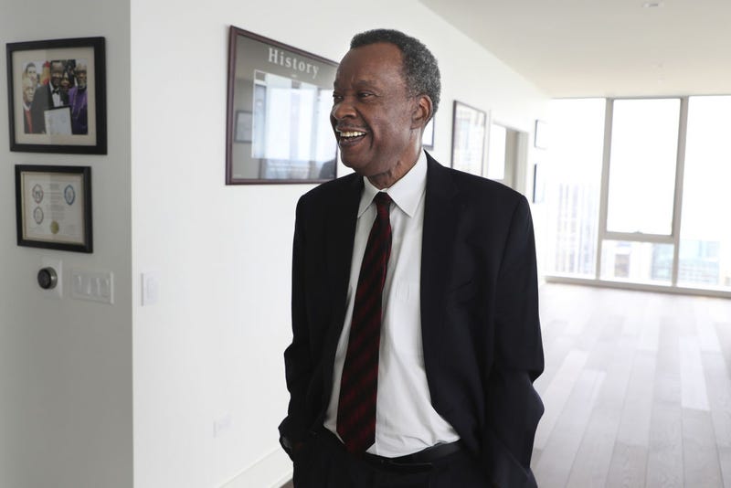 Willie Wilson at home