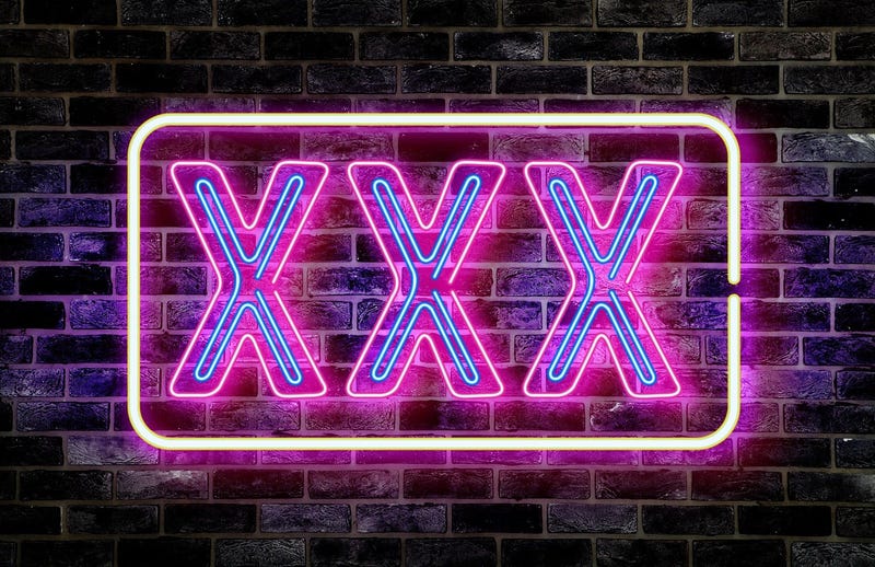 XXX