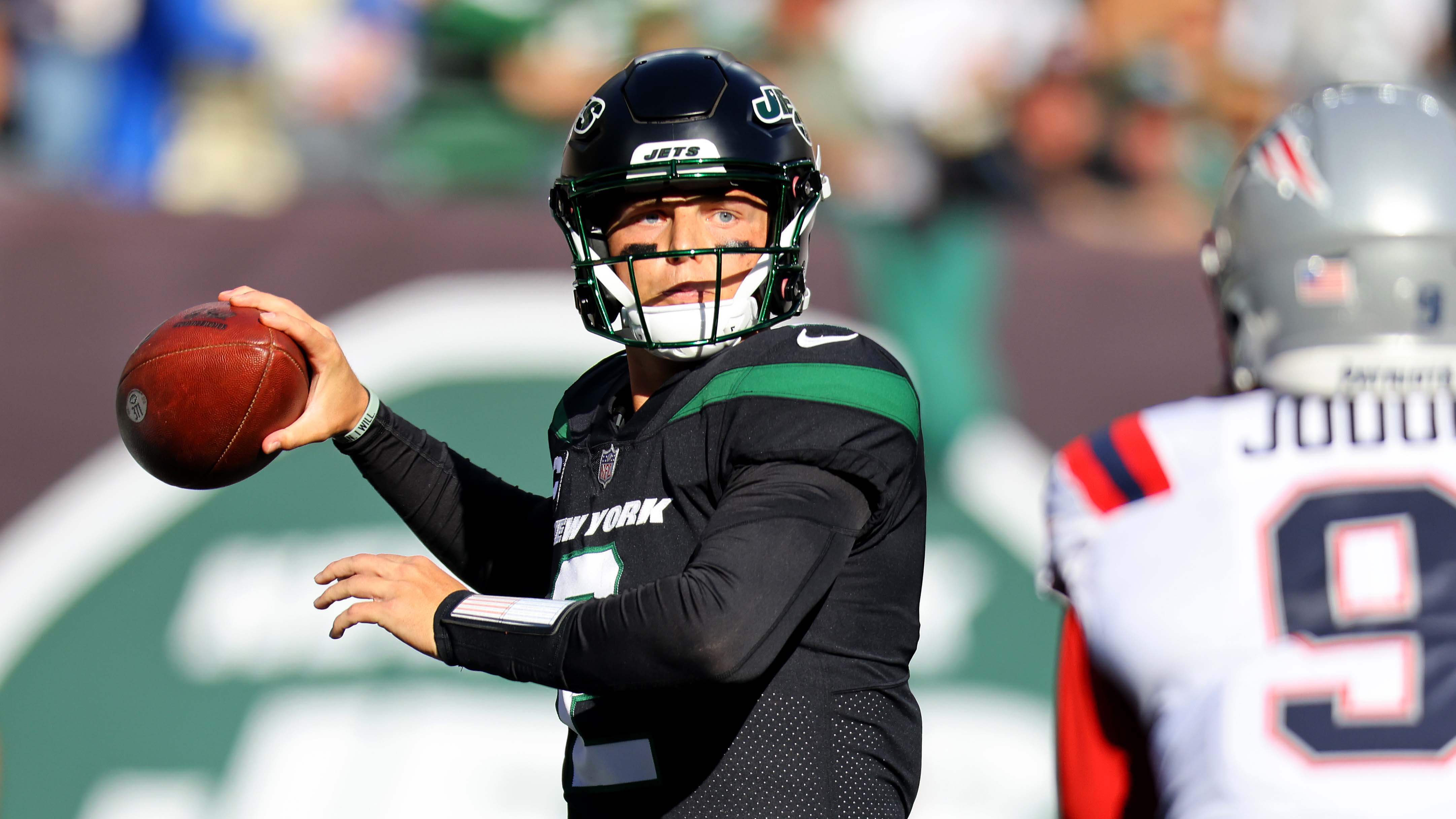 Zach Wilson roasted on social media after three-interception day vs. Patriots