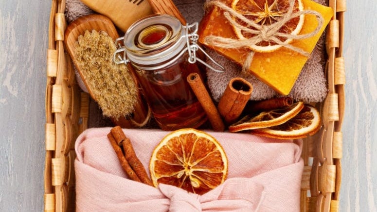 Zero waste spa day: 4 natural DIY recipes for self-care