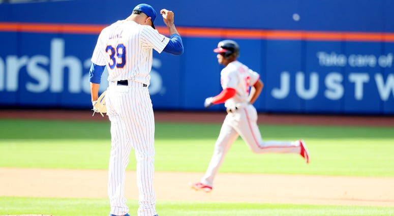 The Nationals' Victor Robles rounds the bases after hitting a ninth-inning, two-run home run against Edwin Diaz of the Mets on Aug. 11, 2019.  
